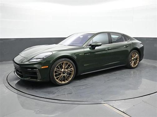 2025 Porsche Panamera E-Hybrid Turbo