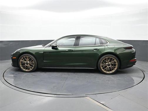 2025 Porsche Panamera E-Hybrid Turbo