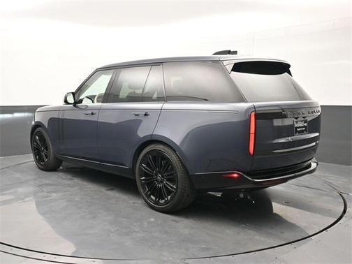 2024 Land Rover Range Rover P530 SE