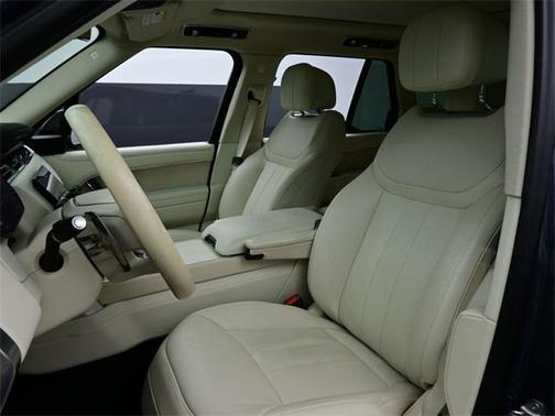 2024 Land Rover Range Rover P530 SE
