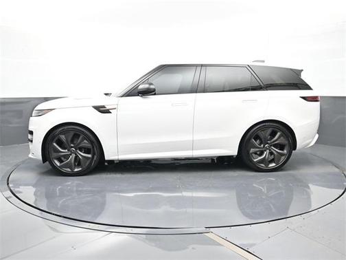 2024 Land Rover Range Rover Sport SE