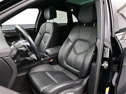 2021 Porsche Macan S