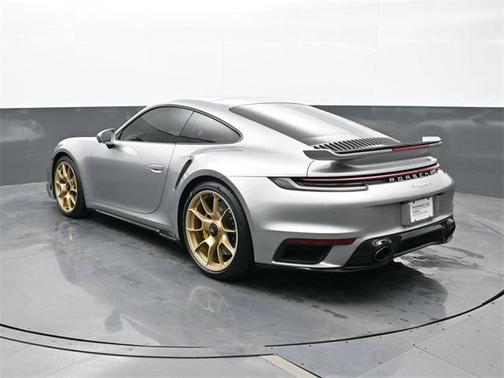 2021 Porsche 911 Turbo S