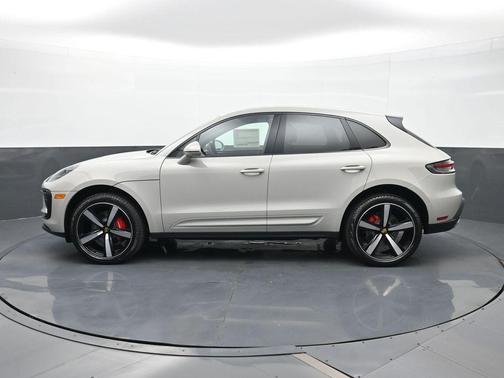 Chalk 2026 Porsche Macan Macan