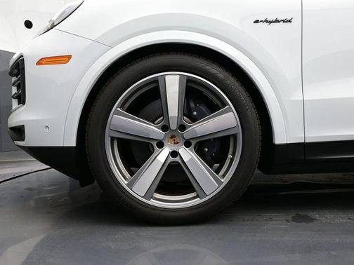 2025 Porsche Cayenne Cayenne E-Hybrid