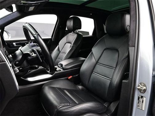 2020 Porsche Cayenne Turbo