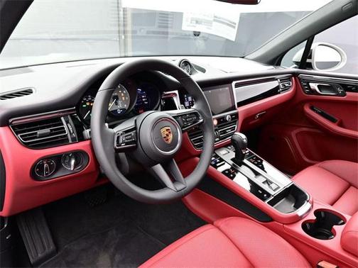 2026 Porsche Macan S