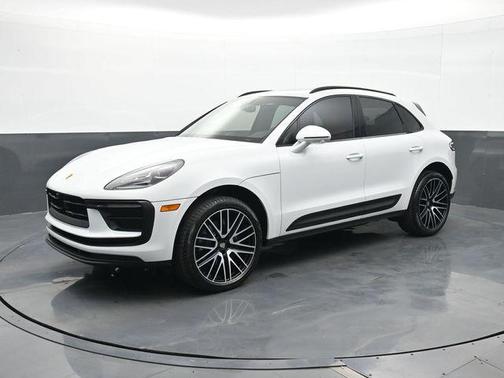 2025 Porsche Macan Macan
