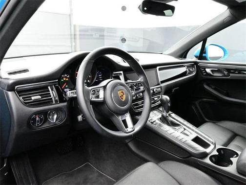 2021 Porsche Macan 