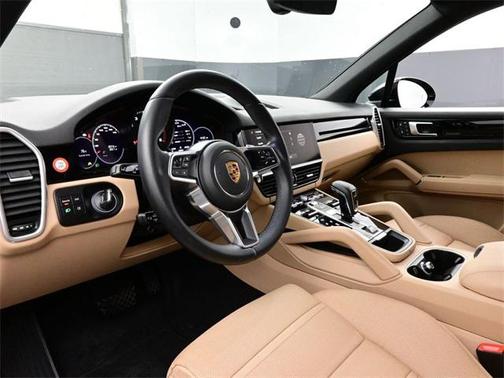 2023 Porsche Cayenne Cayenne