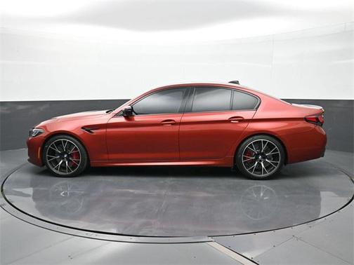 2022 BMW M5 Base