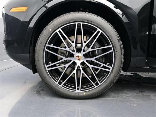 2026 Porsche Cayenne E-Hybrid
