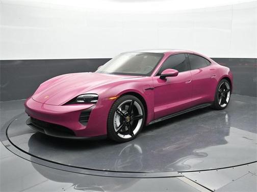 2024 Porsche Taycan GTS