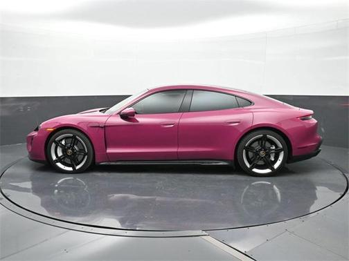 2024 Porsche Taycan GTS