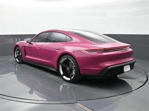 2024 Porsche Taycan GTS