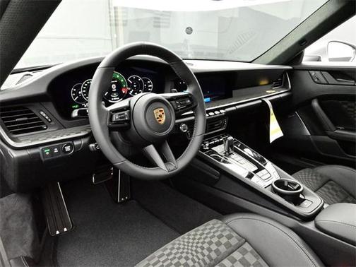 2026 Porsche 911 Carrera GTS