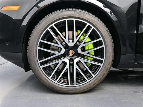 2026 Porsche Cayenne E-Hybrid