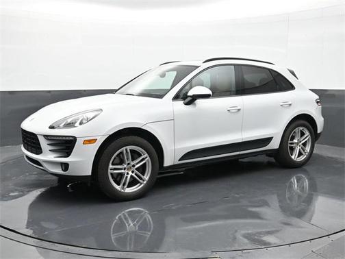 2018 Porsche Macan Base