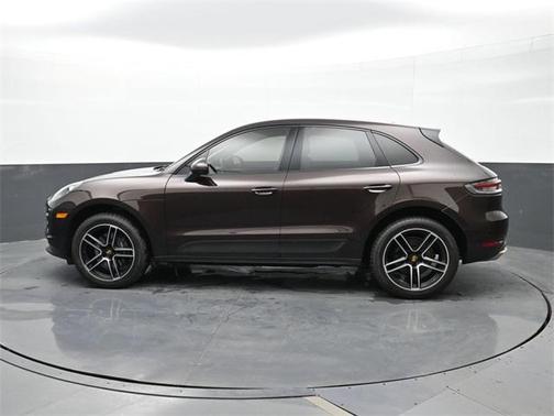 2021 Porsche Macan Base