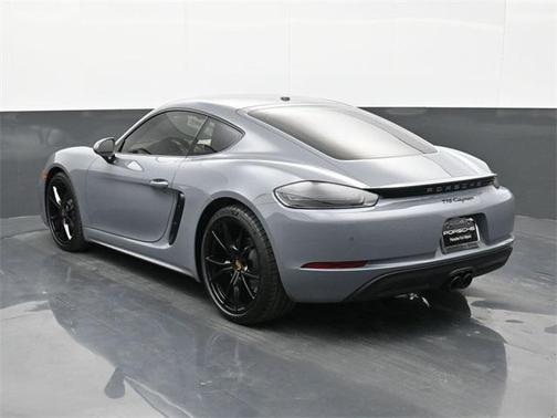 2025 Porsche 718 Cayman Style Edition