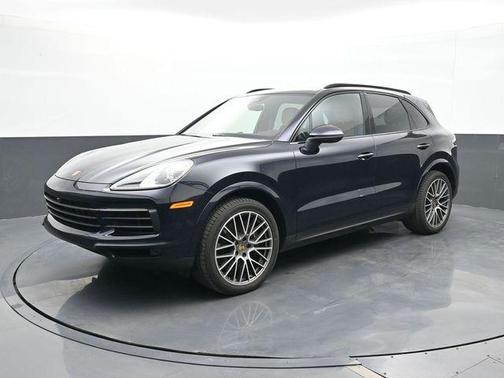2023 Porsche Cayenne Platinum Edition