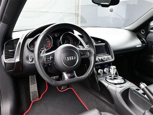 2014 Audi R8 5.2