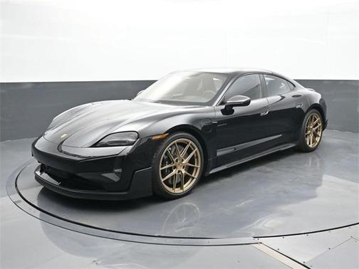 2025 Porsche Taycan Turbo GT w/Weissach Package