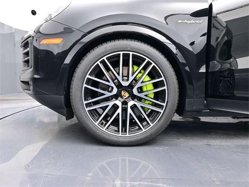 2024 Porsche Cayenne Cayenne
