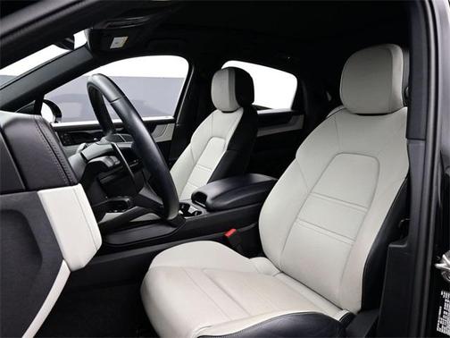 2024 Porsche Cayenne Cayenne