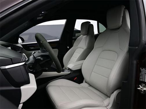 2024 Porsche Macan 4