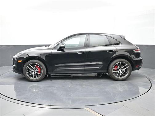 2023 Porsche Macan S
