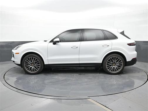 2022 Porsche Cayenne