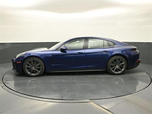 2026 Porsche Panamera 