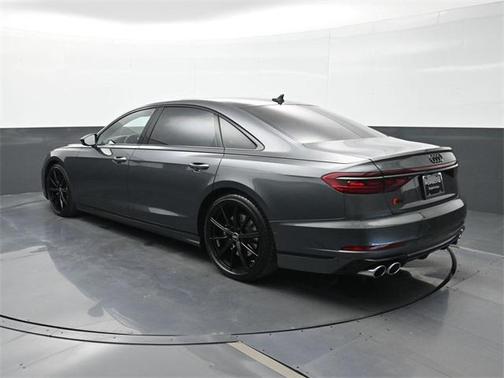 2024 Audi S8 4.0T