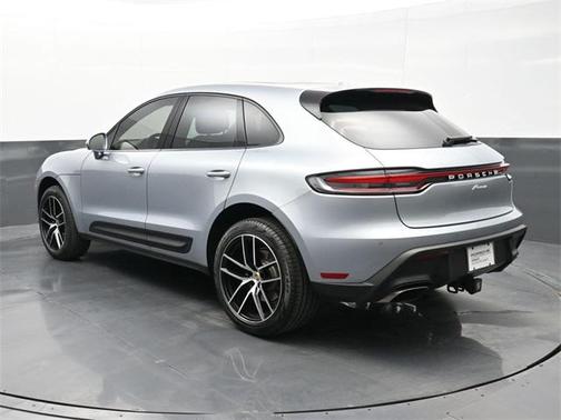 2024 Porsche Macan Base