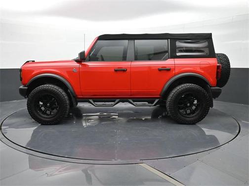 2022 Ford Bronco Black Diamond