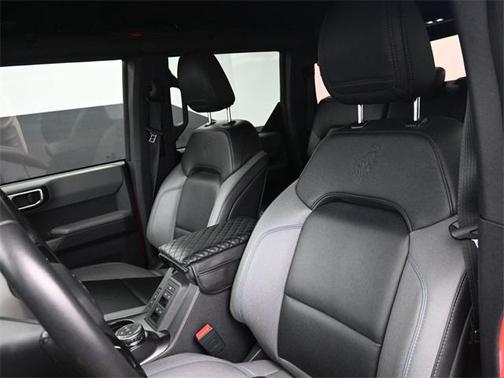 2022 Ford Bronco Black Diamond