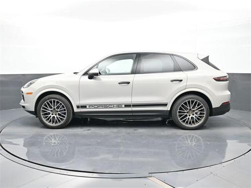 2022 Porsche Cayenne Platinum Edition