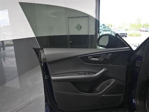 2022 Audi Q8 55 Prestige