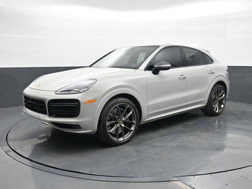 2023 Porsche Cayenne Turbo