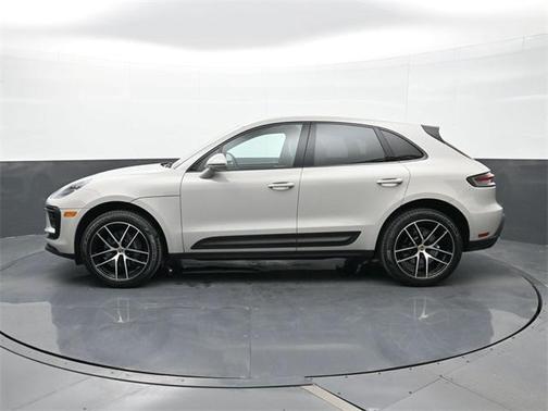 2023 Porsche Macan 