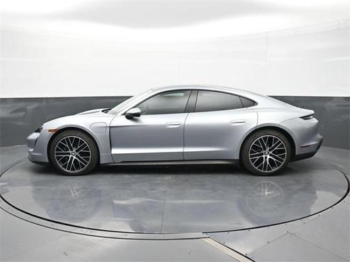 2022 Porsche Taycan Base (A2)