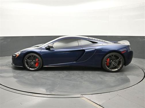 2015 McLaren 650S Base