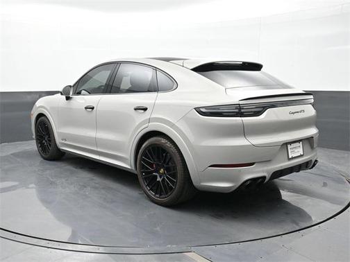 2021 Porsche Cayenne GTS