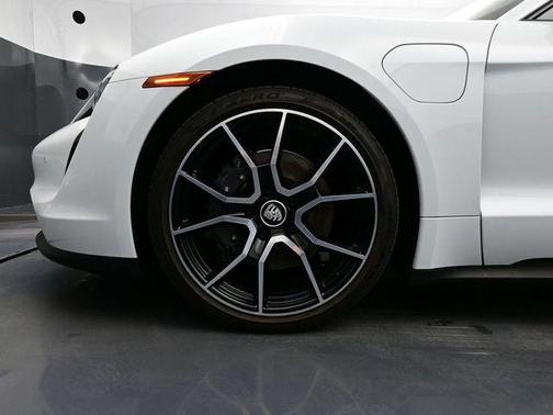 2023 Porsche Taycan Base (A2)