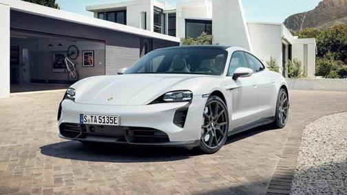 2022 Porsche Taycan GTS