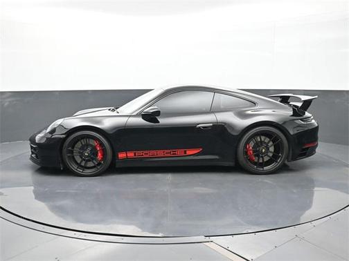 2023 Porsche 911 Carrera GTS