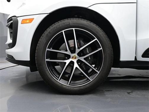 2024 Porsche Macan 