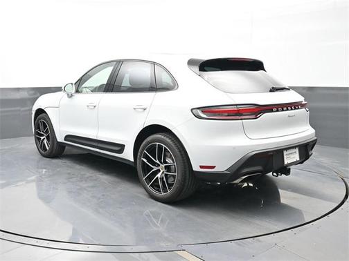2024 Porsche Macan 