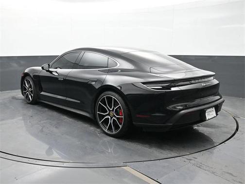 2024 Porsche Taycan 4S